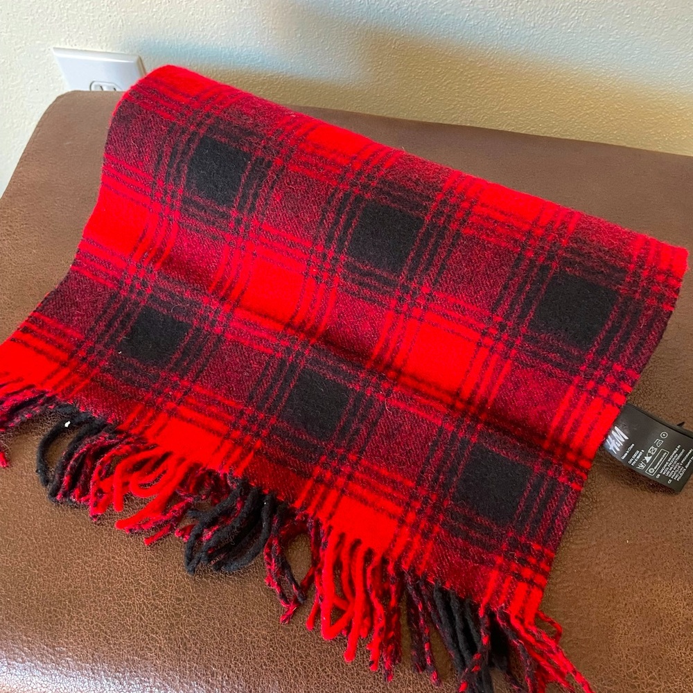 H&M Wool Scarf (never worn)